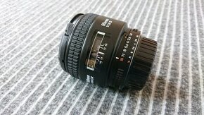 NIKON 85mm f/1,8 AF-D