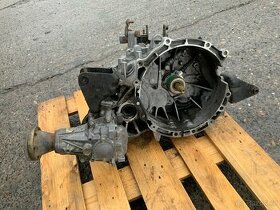 Ford Maverick 2.3 - převodovka s rozvodovkou