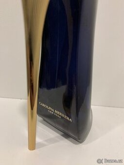 Parfém carolina herrera