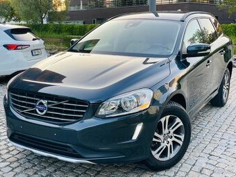 Volvo XC60 2.4D5 4x4 MANUÁL FACELIFT KŮŽE NAVI SENZORY