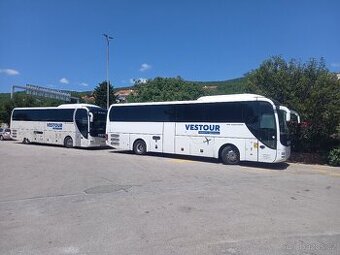 ŘIDIČ DÁLKOVÉHO AUTOBUSU NA HPP