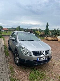 Vyměním Nissan qashqai 1.5 nafta 202 . Tisíc najeto