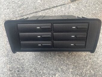VW Golf 3 organizér na kazety do středového tunelu FISCHER