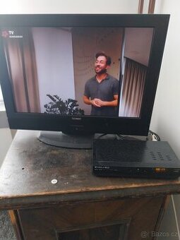 TV+modem+kabely