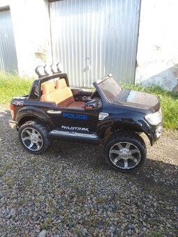 Policejní Ford Ranger 4x4 - 1