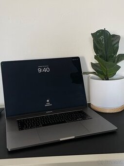 Macbook Pro 2019 Touchbar 16" i9 - 16GB RAM