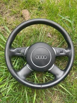 Audi A8 volant