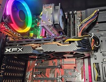 PC Core i7 6700, 16GB RAM, RX580 8GB