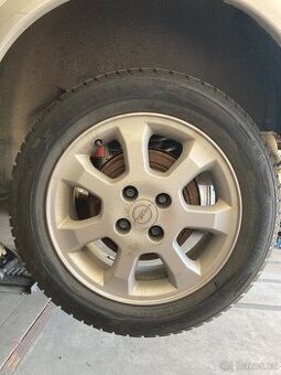 Zimní pneumatiky 185/60 R15