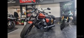 Moto Guzzi  v9 bobber sport