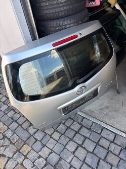 Toyota Corolla Verso - víko kufru - 1
