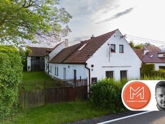 Prodej domu 4+1 s obytným podkrovím a rozsáhlým pozemkem 1 3