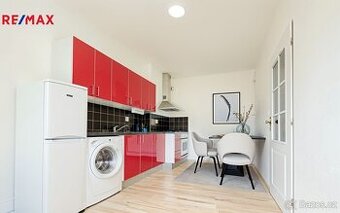 Pronájem bytu 1+1, 40 m² – Ostrava, ul. Newtonova