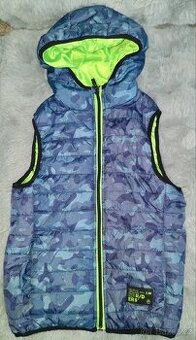 Dětská vesta Reserved vel. 122
