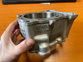 Prodám originální válec YAMAHA YZ450F 03-05