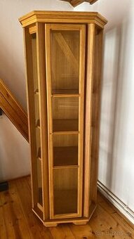 Masivni dubove prosklene skrine