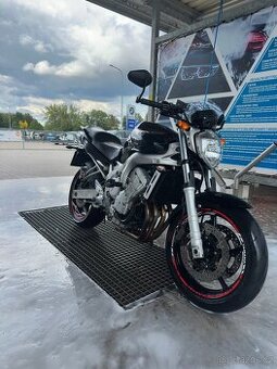Yamaha FZ6