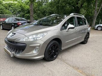 Peugeot 308,
1,6 7MÍST.KŮŽE.NAVI.