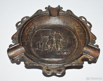 Starožitný popelník