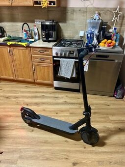 Elektrická koloběžka SENCOR Scooter One