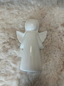 Dekorační anděl – čistě bílý