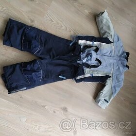Zimní kombinéza 86/92 ale je větší