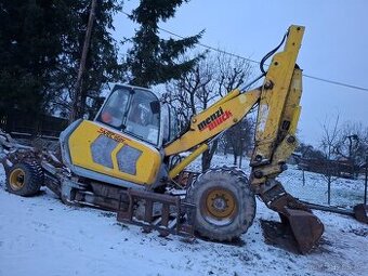 Prodám kračejicí bagr menzi muck A81
