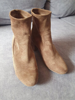 Amisu Dámské semišové kozačky vel. 39