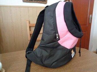 Batoh pro malého psa