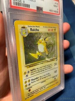 Pokémon karta raichu ohodnocená PSA9