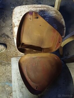 Prodám bateriový kastlik Jawa perak