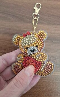 Medvídek přívěsek, valentyn