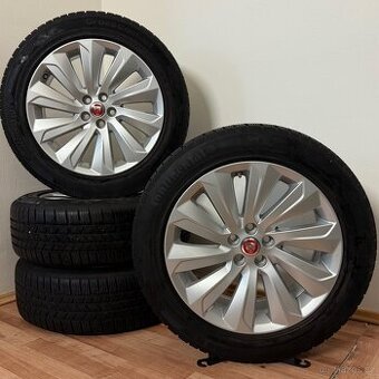 JAGUAR E-PACE 5x108 R19 ET40+ZIMNÍ 235/55R19 7,5mm