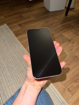 iPhone 15 růžový 128gb
