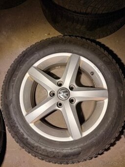 Originální kola VW Passat 215/60 R16