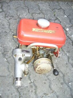 Lodní pomocný motor Tümler