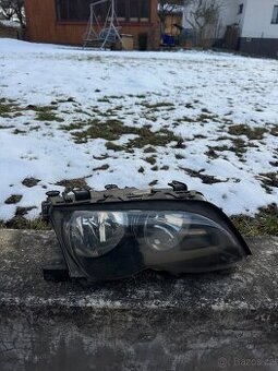 Přední pravé světlo BMW E46