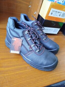 NOVÉ pracovní boty CXS Stone Basalt S3 – vel. 47 (více párů)