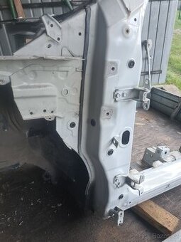 L.P. sloupek a rám dveří s prahem  Suzuki sx4 s-cross