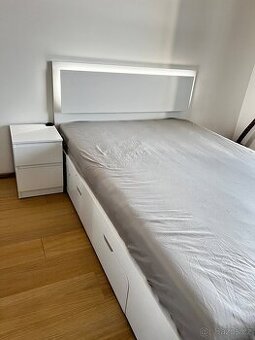 Postel 140x200 s úložným prostorem