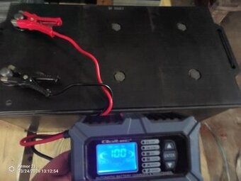 Akumulátor gelový / baterie , autobaterie - solární panel