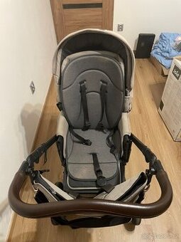 Prodám kočárek Roan bass next