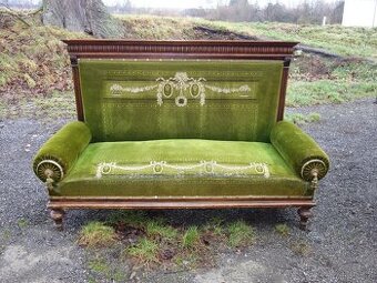 Pěkná SOFA jak ze zámku