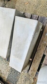 Prodám betonový květináč