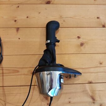 Radici paka Thrustmaster TH8A s hlavici MAN, ETS2