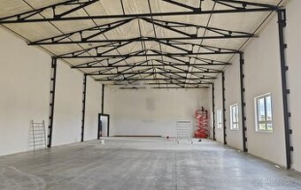 Pronájem skladu 446 m² Strakonice, ihned volné