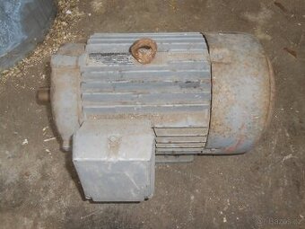 elektromotor 7,5 kw 1400 otacek patkovy z rozběhem