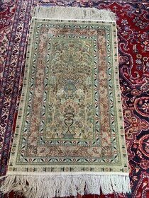 luxusní Perský koberec hedvabi na hedvábí HEREKE 150x78