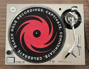 2x Technics SL-1200MK5 - 1