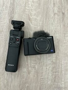 Sony ZV-1 + Sony Grip